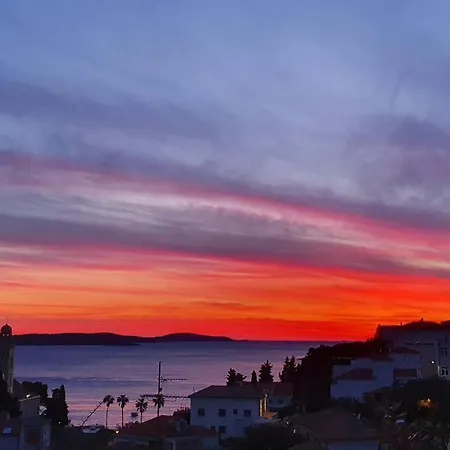 Awaken Gorgeous Sea View