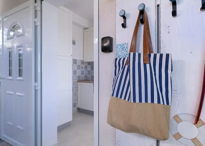 شقة Awaken Gorgeous Sea View هفار