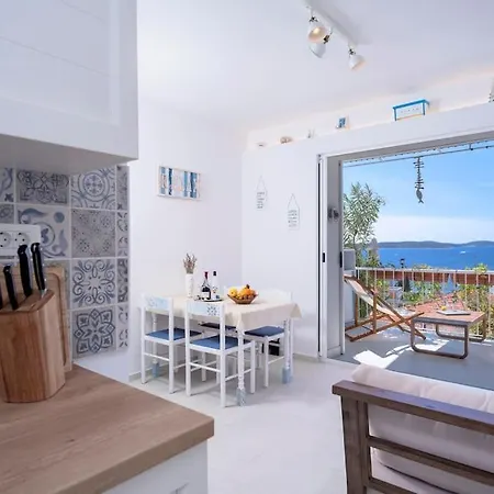 Awaken Gorgeous Sea View