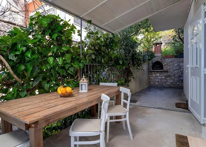 Awaken Gorgeous Sea View