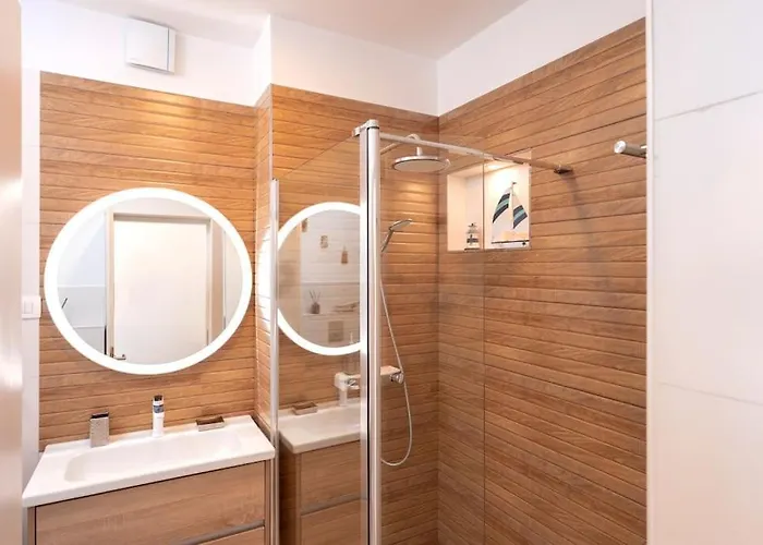 Awaken Gorgeous Sea View Daire *