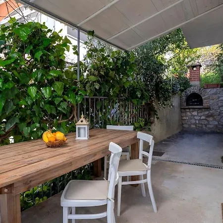 Awaken Gorgeous Sea View